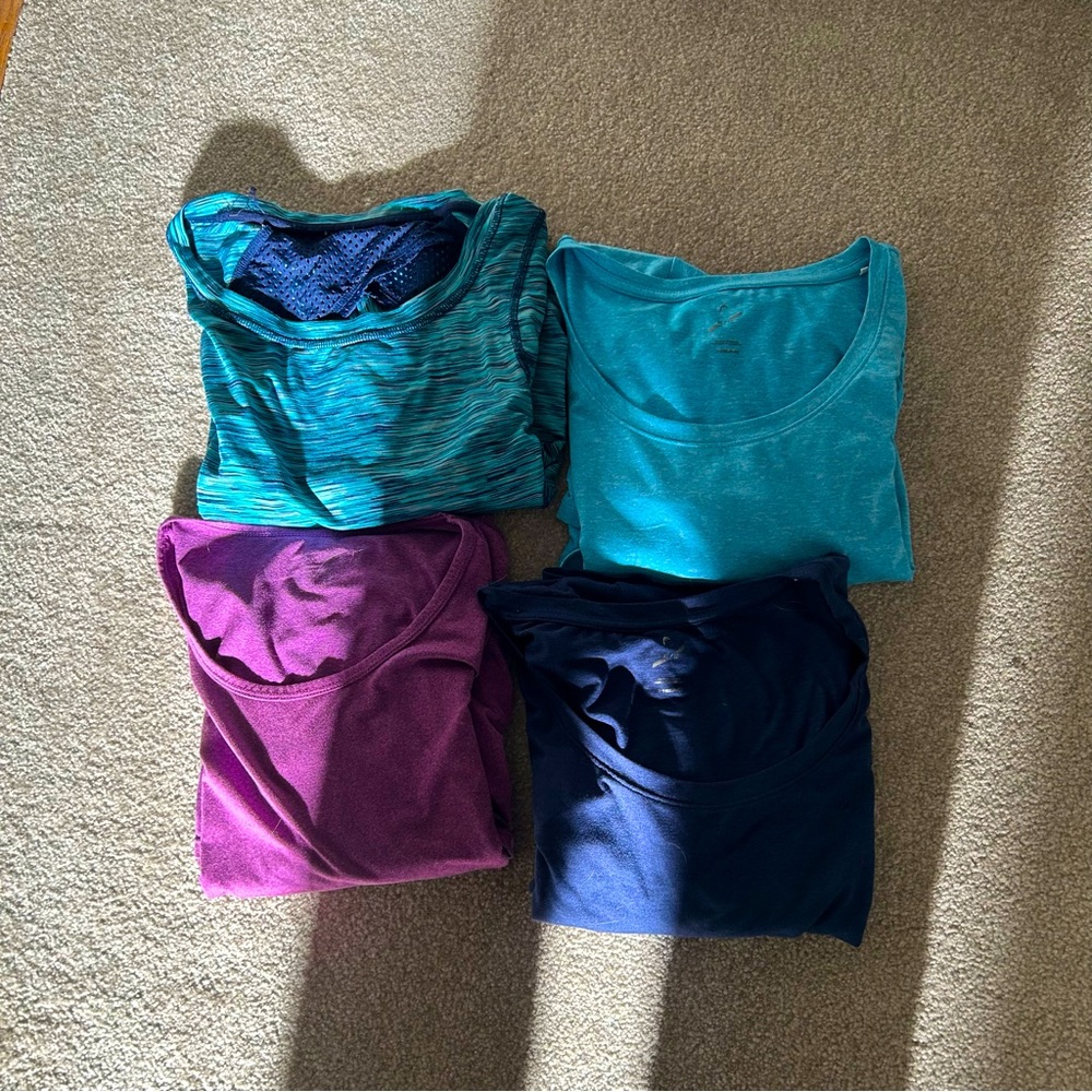 Work out /Gym Bundle of 4 qty shirts - lovely feel and colour to the shirts
